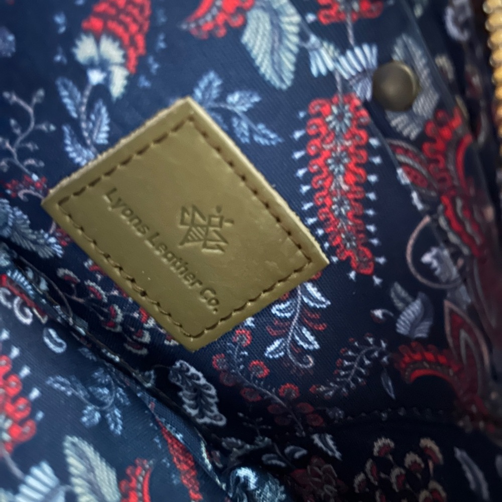 Lyons Leather co Bag